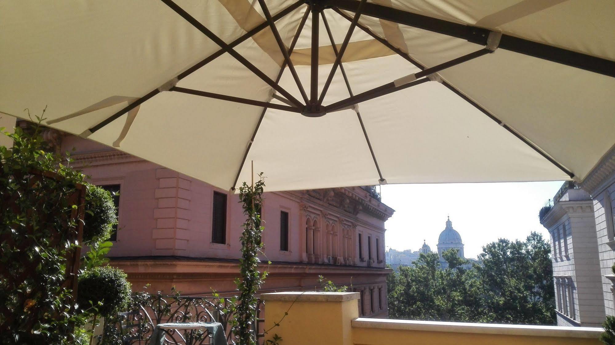 Residenza Cavallini ローマ エクステリア 写真