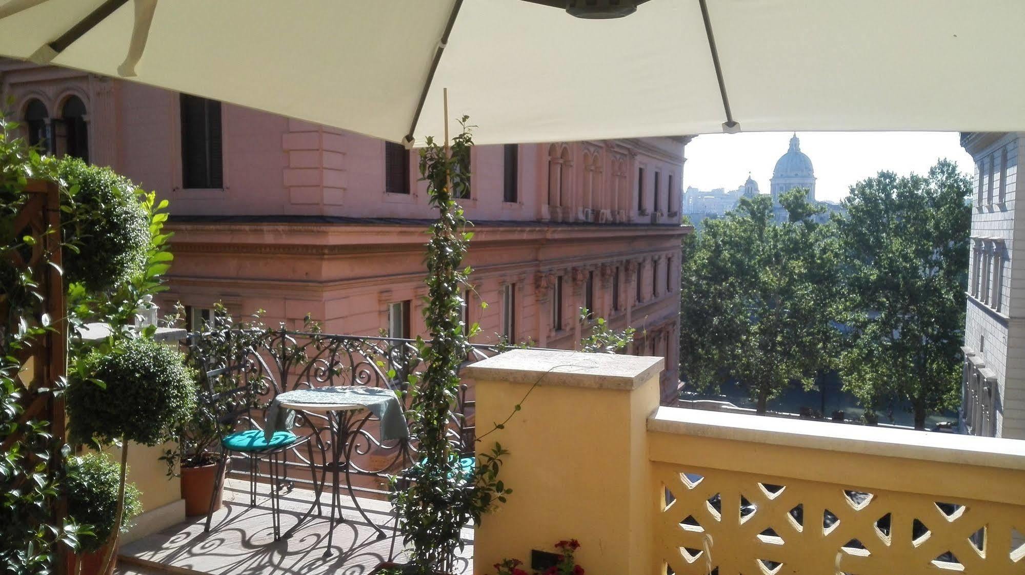 Residenza Cavallini ローマ エクステリア 写真